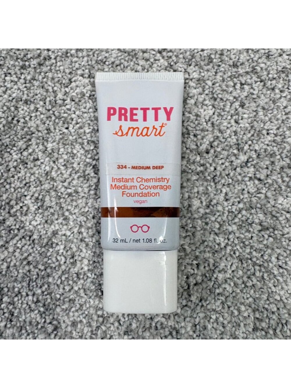 Pretty Smart Medium Coverage Foundation 334 Medium Deep Vegan 1.08 fl New